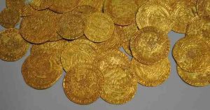 Buying Gold Coins to invest